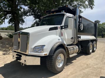 Main image Kenworth T880