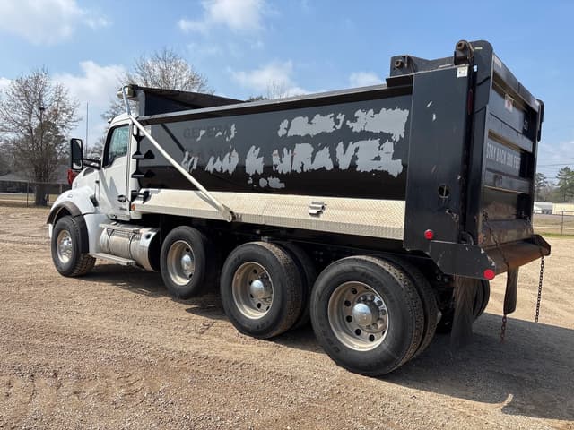 Image of Kenworth T880 equipment image 3