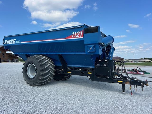 Image of Kinze 1121 Primary image