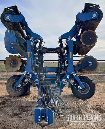 Image of Kinze Mach Till 201 equipment image 2