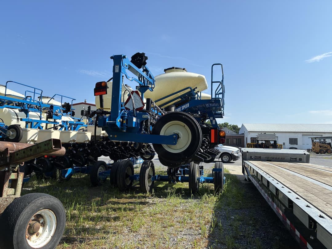 Image of Kinze 3665 Image 1