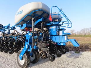 Main image Kinze 4905 3