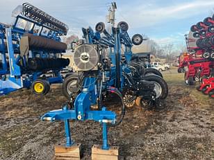 Main image Kinze 4905 10