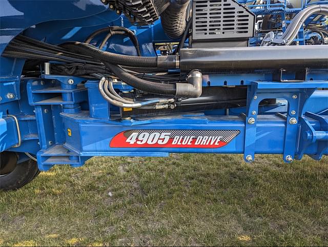 Image of Kinze 4905 equipment image 3