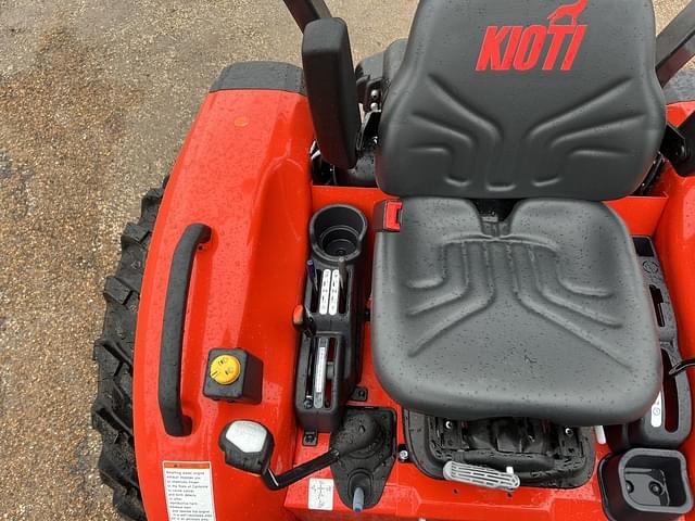 Image of Kioti CK4020SE equipment image 3