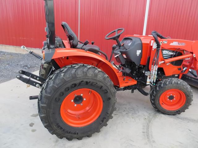 Image of Kioti CK2620 equipment image 2