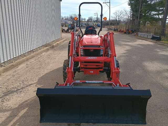 Image of Kioti CK4020 equipment image 2