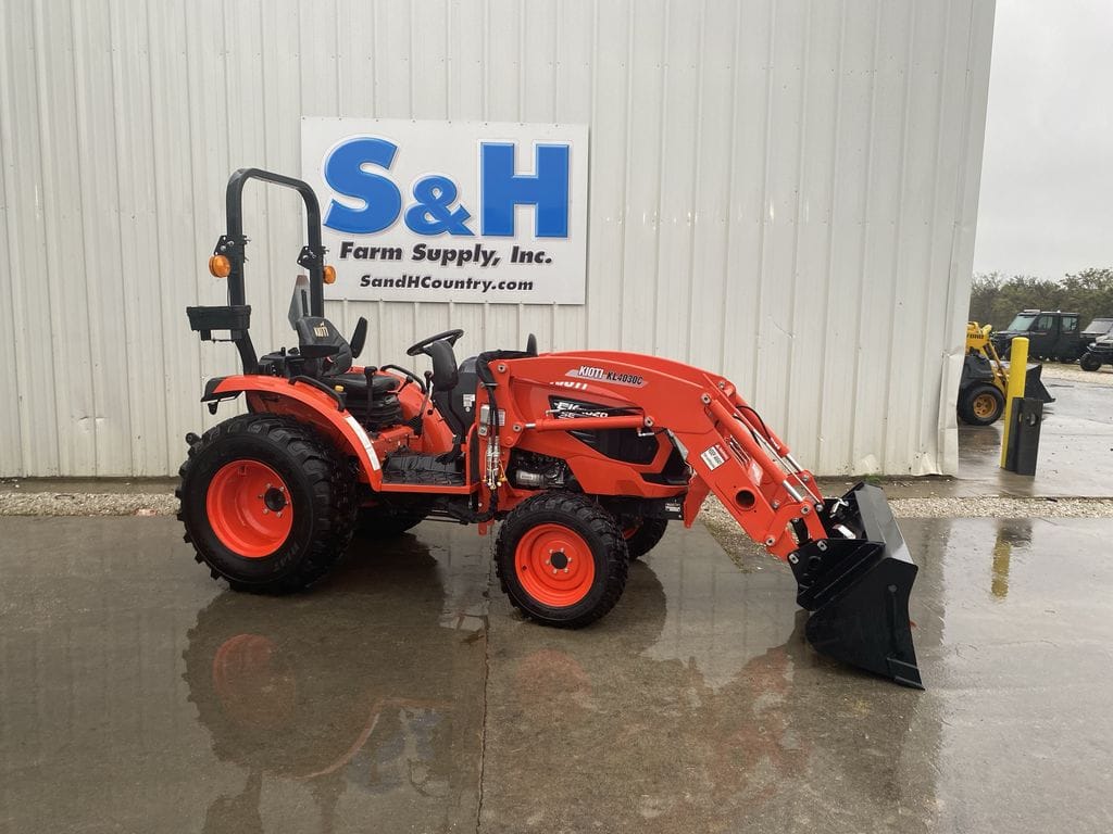 2023 Kioti CK4020SE Equipment Image0
