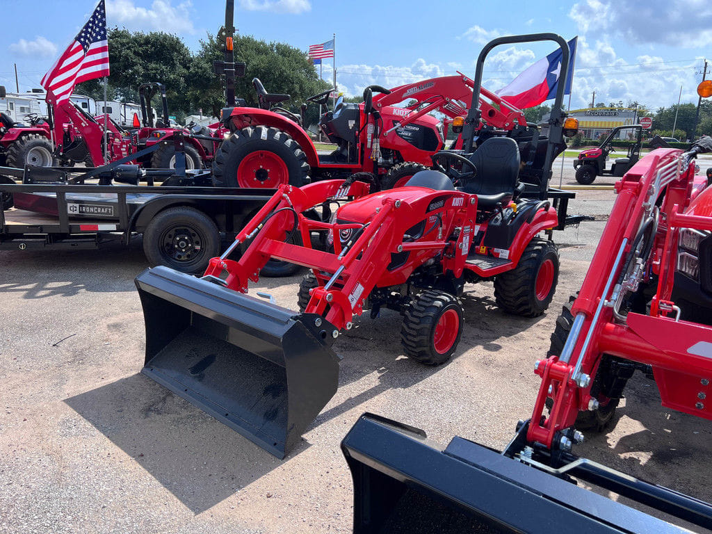 2023 Kioti CS2210 Equipment Image0