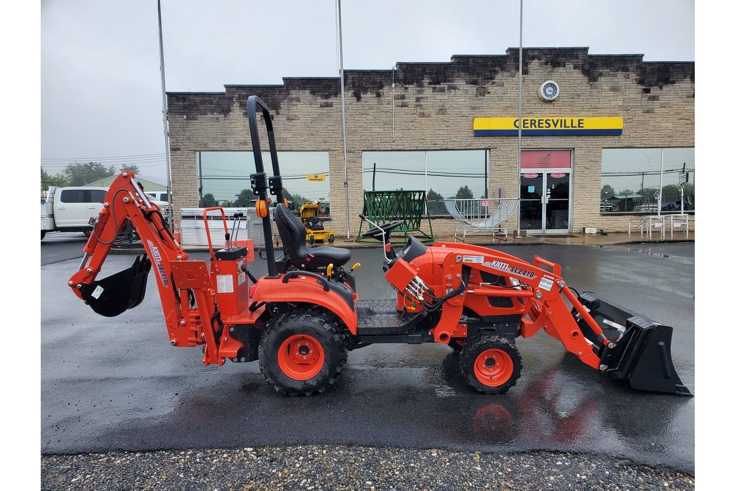 Main image Kioti CS2210