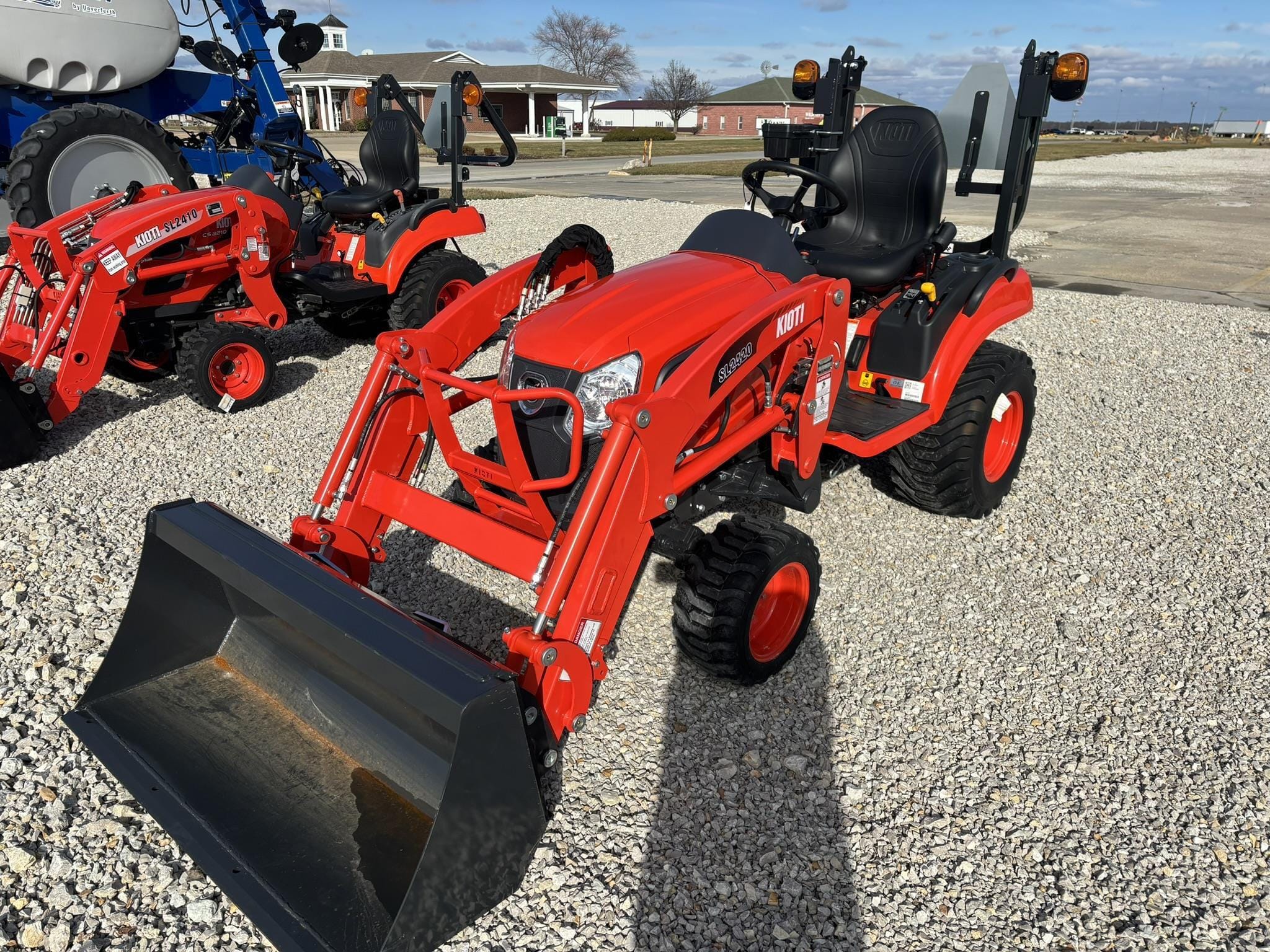 Main image Kioti CS2210