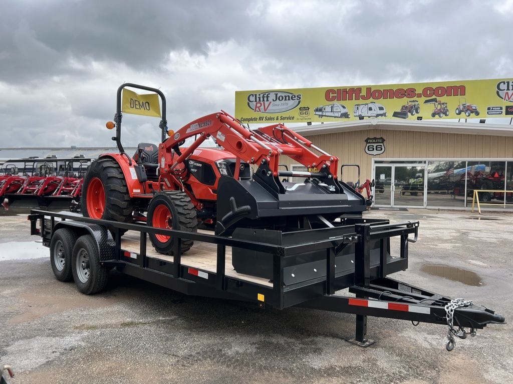 2023 Kioti DK5320SE Equipment Image0