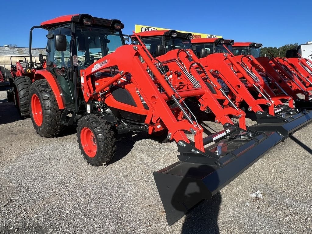 2023 Kioti NX5510 Equipment Image0