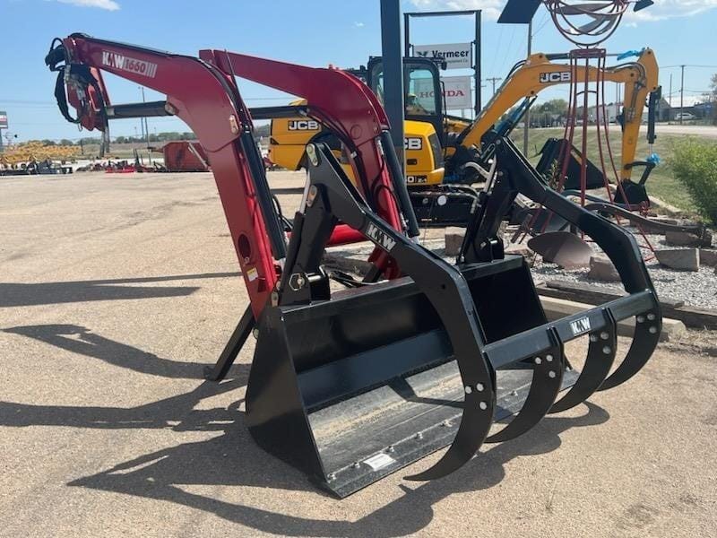 2023 KMW 1660 Equipment Image0