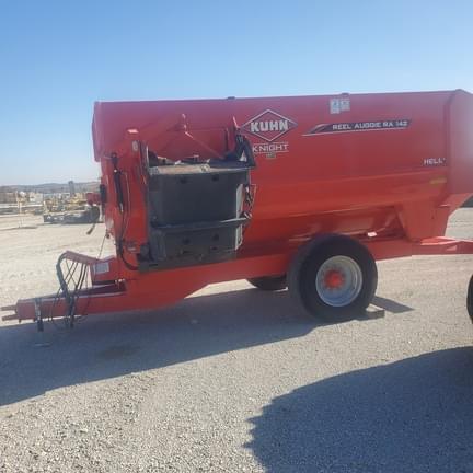 Image of Kuhn Knight RA142 equipment image 1