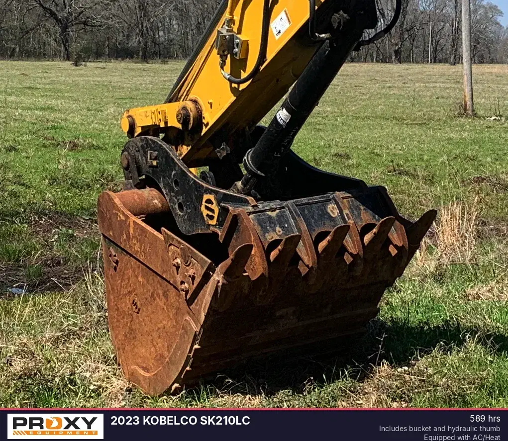 Image of Kobelco Sk210LC Image 1