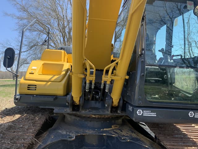 Image of Kobelco Sk210LC equipment image 1