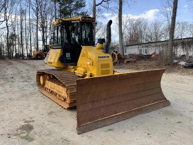 Image of Komatsu D61PXi-24 equipment image 2