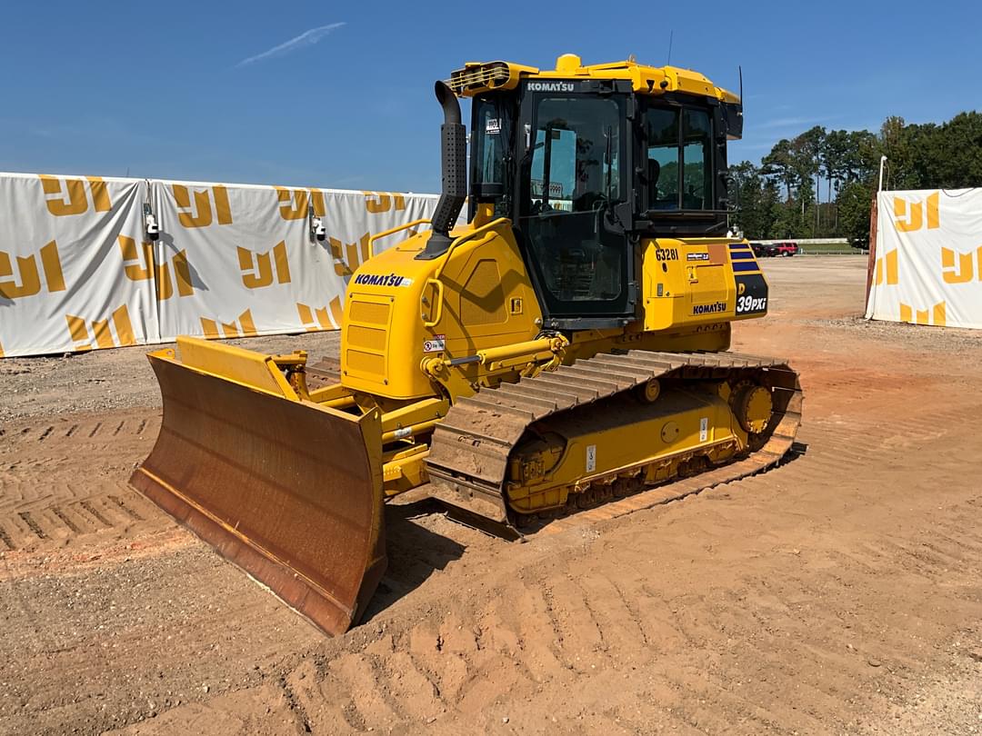 Image of Komatsu D39PXi-24 Primary image