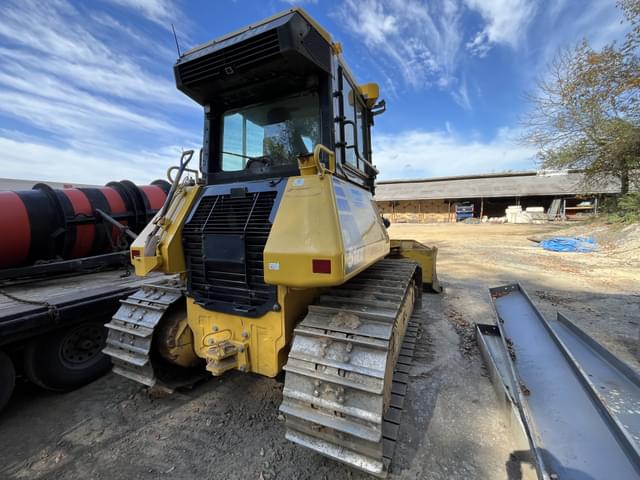 Image of Komatsu D51EXI-24 equipment image 3