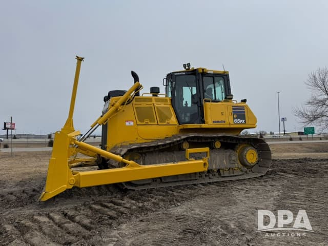 Image of Komatsu D65PX-18 equipment image 4