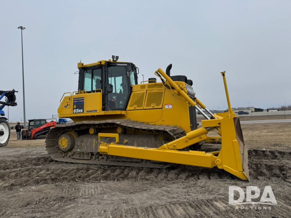 2023 Komatsu D65PX-18 Equipment Image0