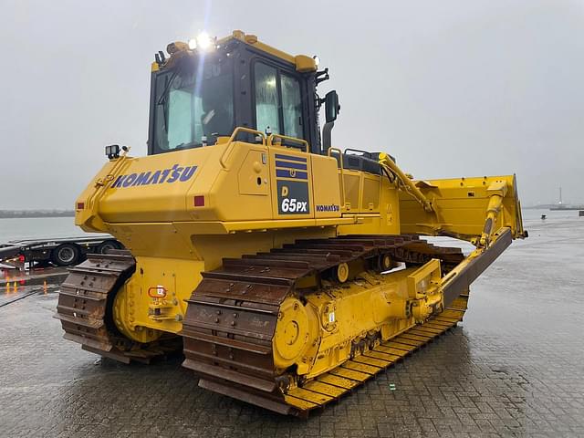 Image of Komatsu D65PX-18 equipment image 2