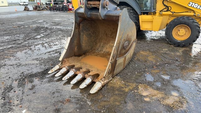 Image of Komatsu PC210 LC-11 equipment image 3