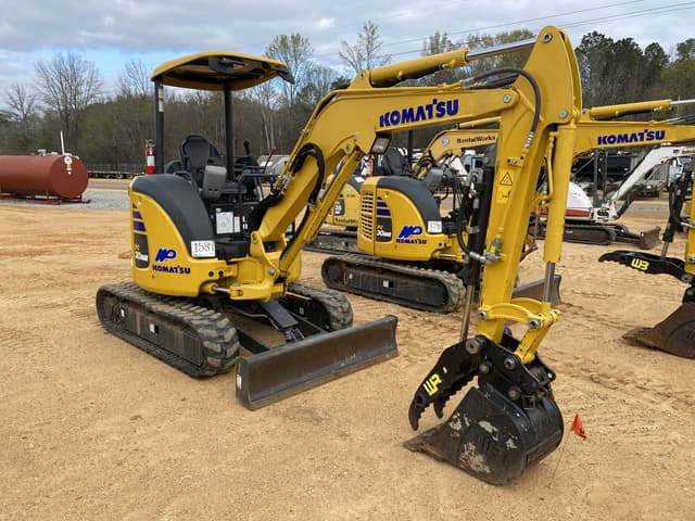 Image of Komatsu PC30MR-5 equipment image 3