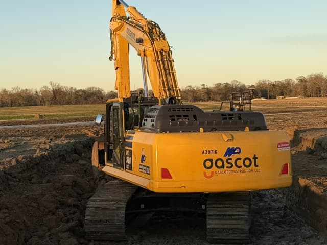 Image of Komatsu PC360LCI-11 equipment image 4