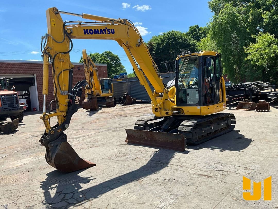 Image of Komatsu PC88MR-11 Primary image