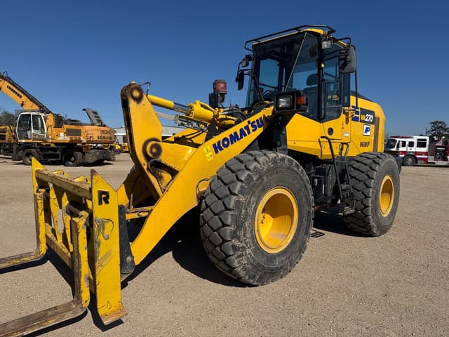 Image of Komatsu WA270 equipment image 2