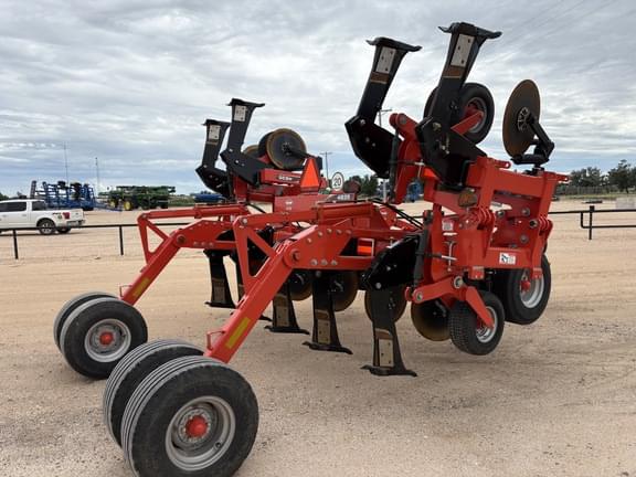 Image of Kuhn Krause 4835 equipment image 4