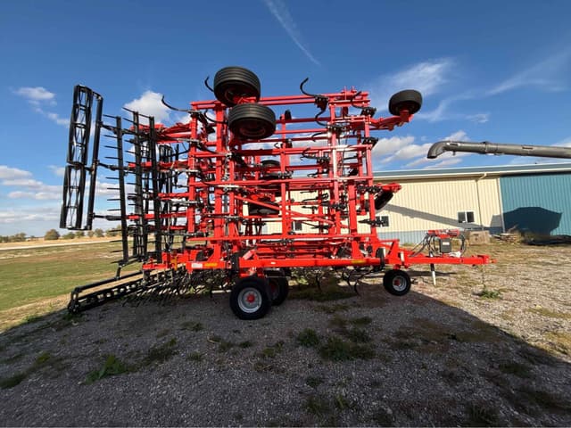 Image of Kuhn Krause 5635 equipment image 2