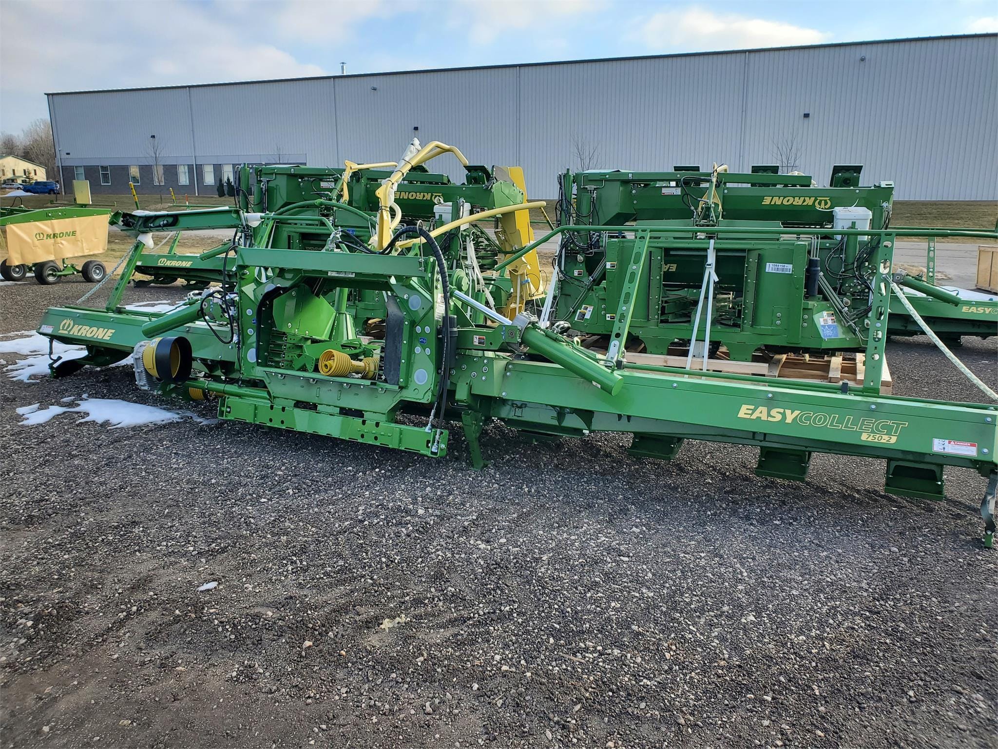 2023 Krone Easy Collect 750-2 Equipment Image0