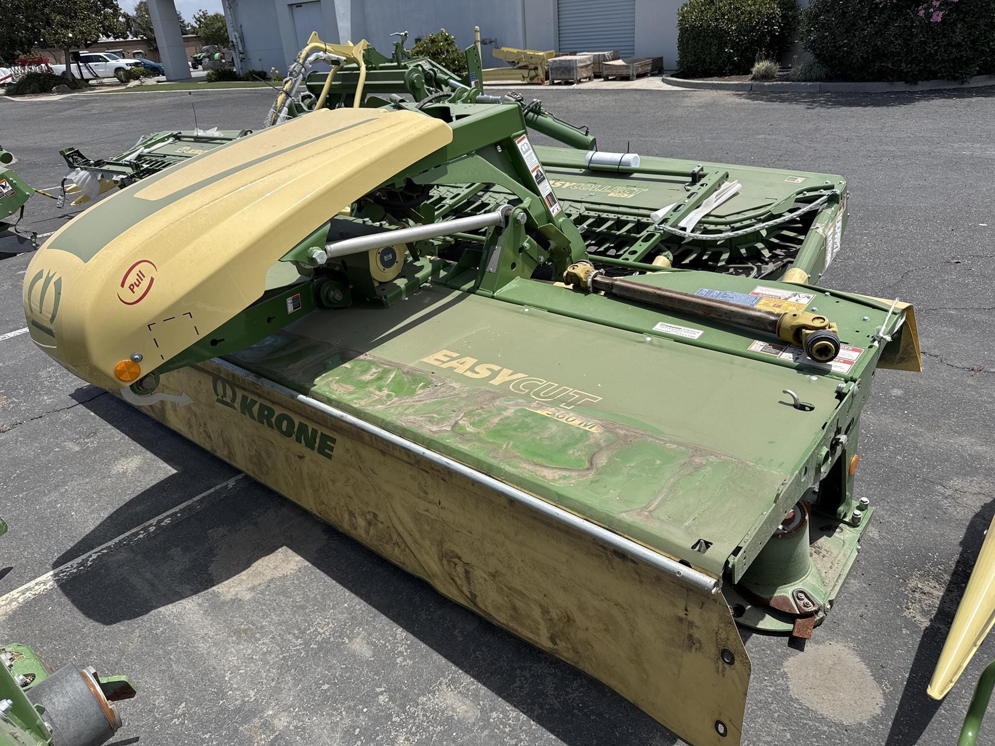 2023 Krone EasyCut F360M Equipment Image0