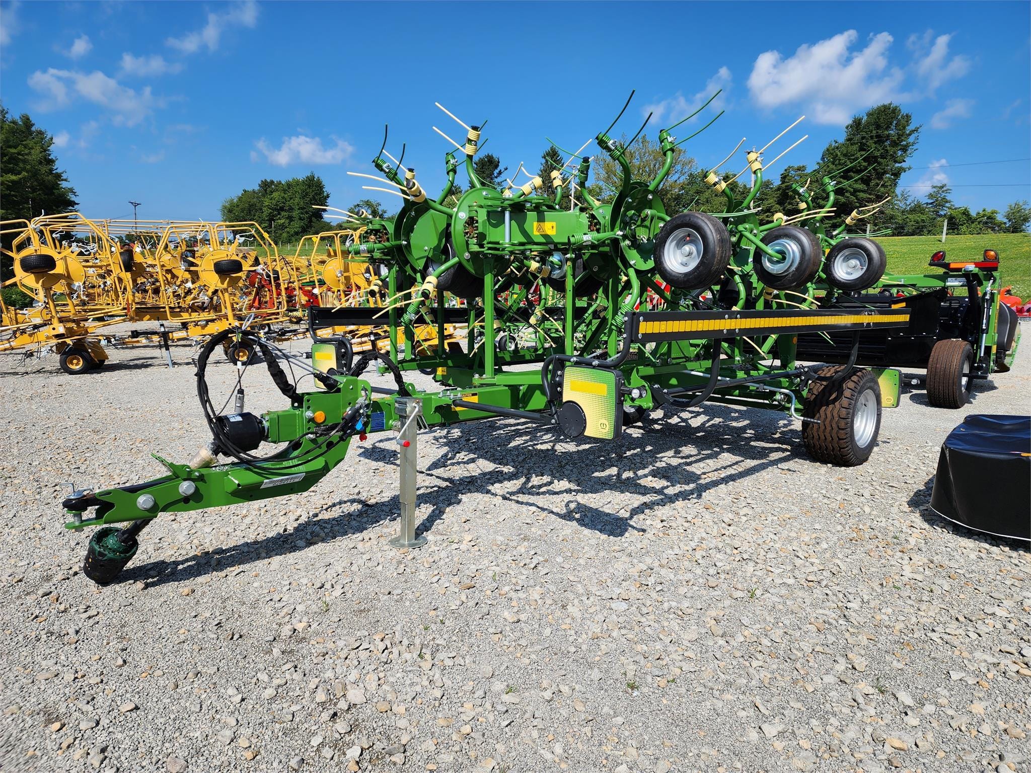 2023 Krone KWT 1300 Equipment Image0