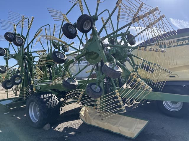 Image of Krone Swadro TC1370 equipment image 1