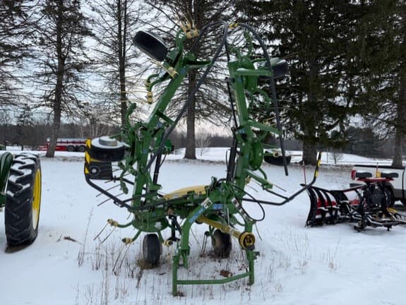 Image of Krone Vendro 680 equipment image 2