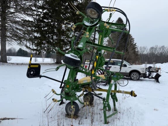 Image of Krone Vendro 680 equipment image 3