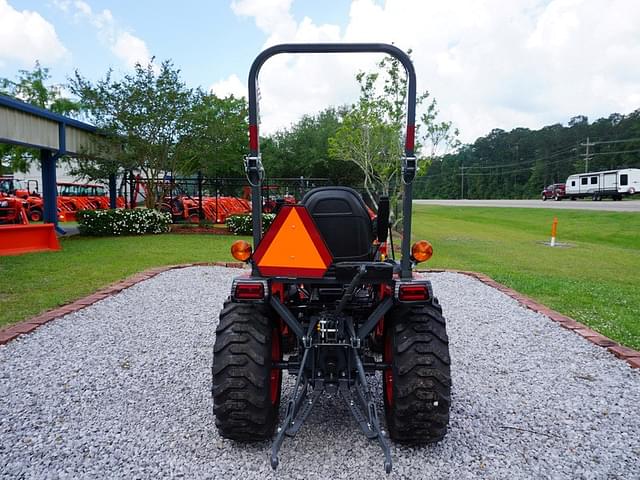 Image of Kubota B2301HSD equipment image 3