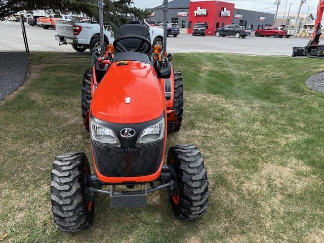 Image of Kubota B2401DT equipment image 2