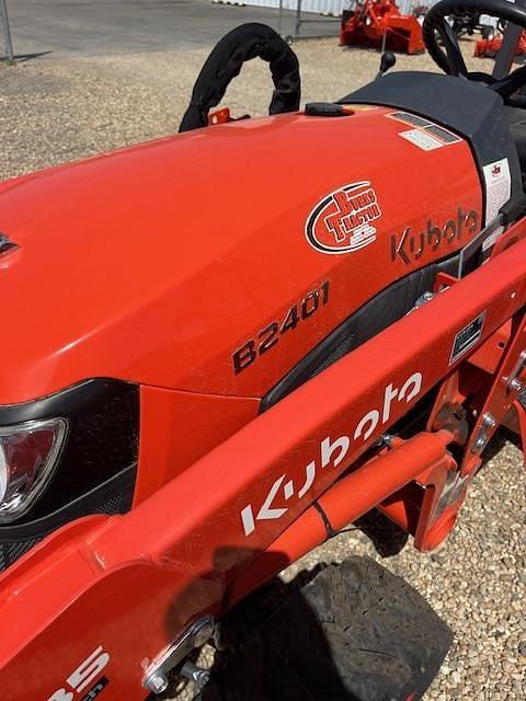 Image of Kubota B2401DT Primary image