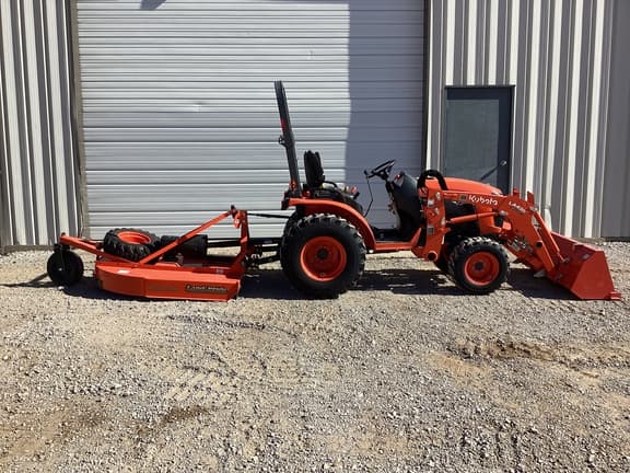 Image of Kubota B2601 equipment image 1