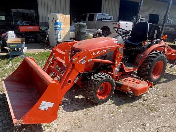 Image of Kubota B2601 equipment image 1