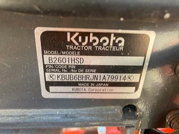Image of Kubota B2601 equipment image 3