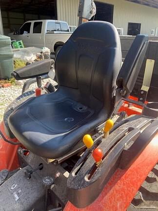 Image of Kubota B2601 equipment image 4