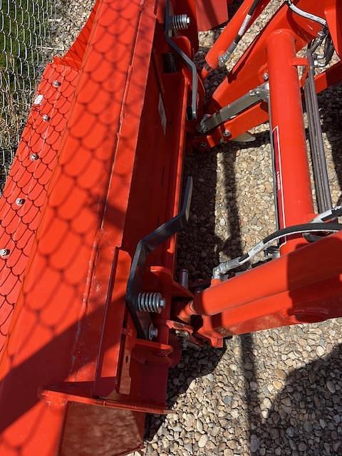 Image of Kubota B2601HSD equipment image 1
