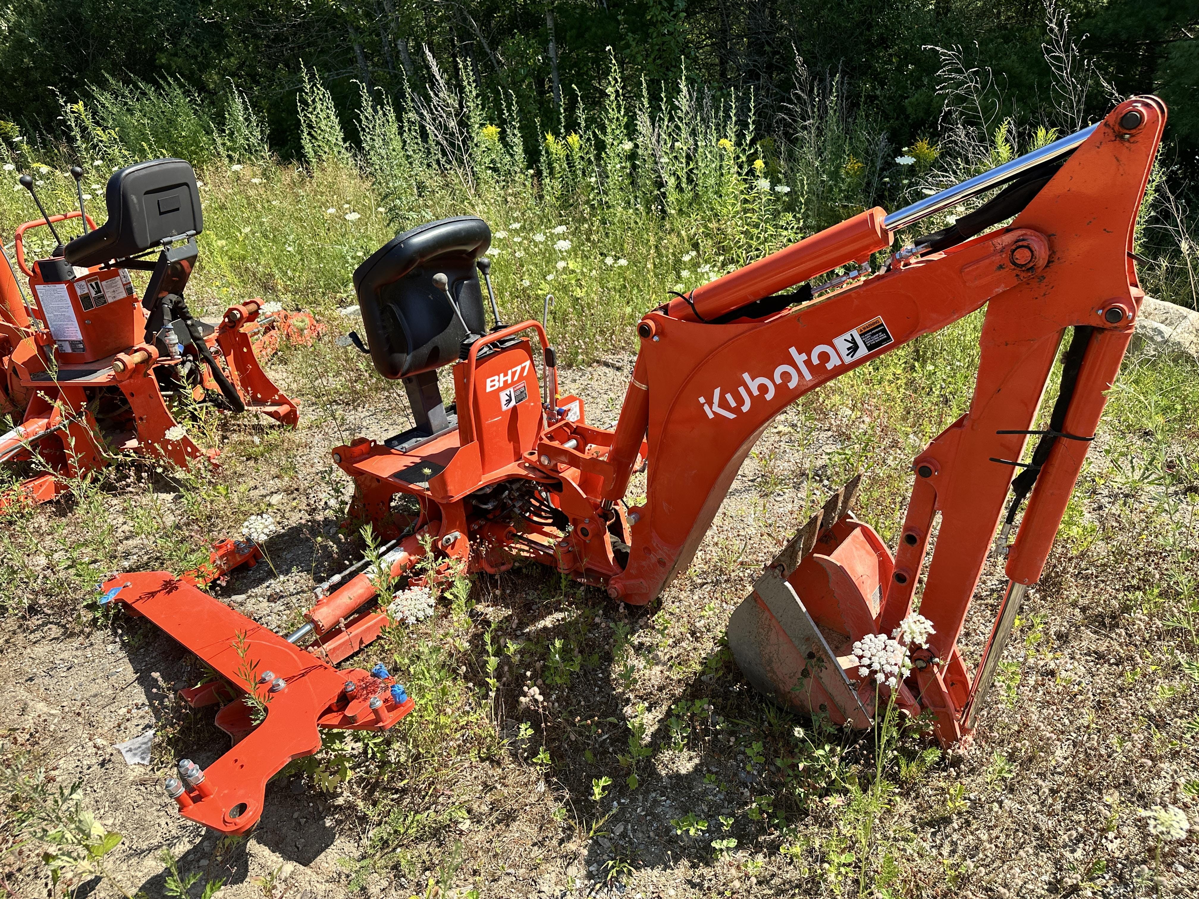2023 Kubota BH77 Equipment Image0