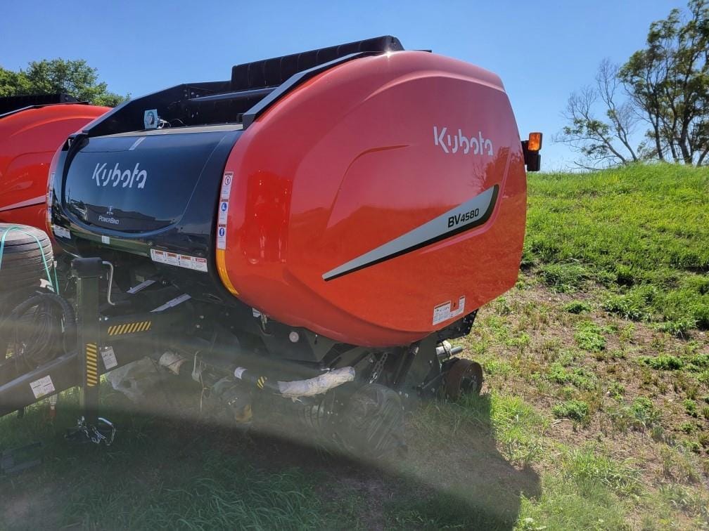 Main image Kubota BV4580